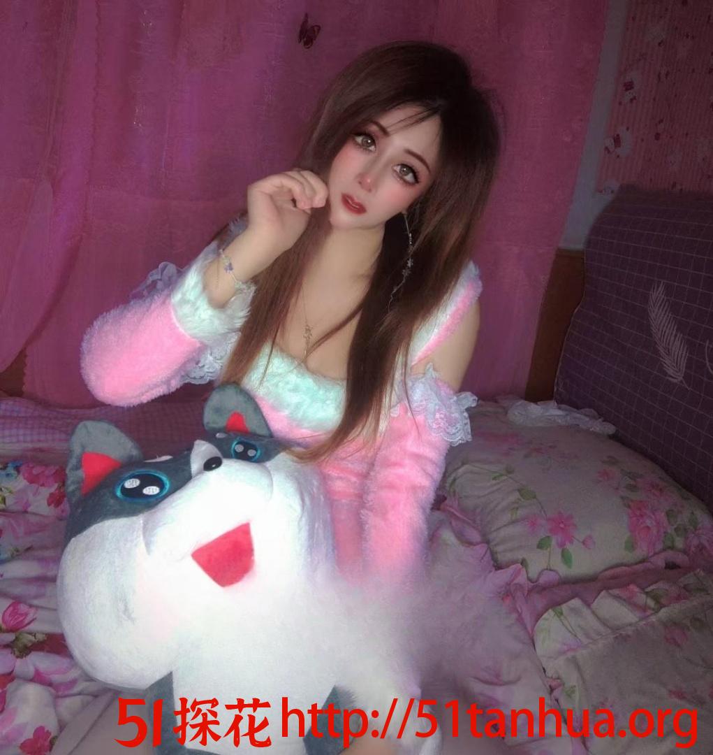 服务比较好，制服特别多