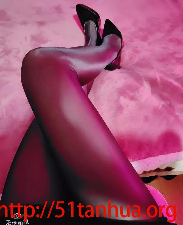 新吴东风黑丝小姐姐