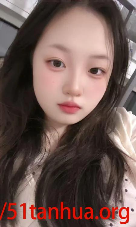 南京南大高个美少女