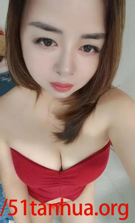 松江大胸骚少妇